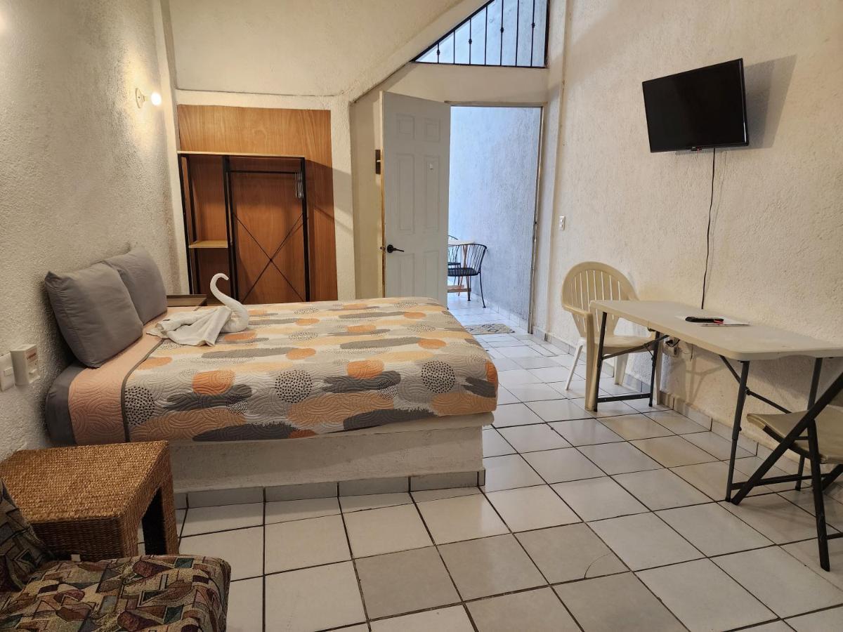 Small Studio Apt 5Min To Dt! Zihuatanejo Buitenkant foto